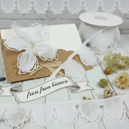 frou frou coccarda petali fiori foglie tubico nastro tubolare portaconfetti bianco uso creare bomboniere fai da te confezioni lavanda fiori secchi packaging pasticceria cioccolatini caramelle confezionare segnaposto