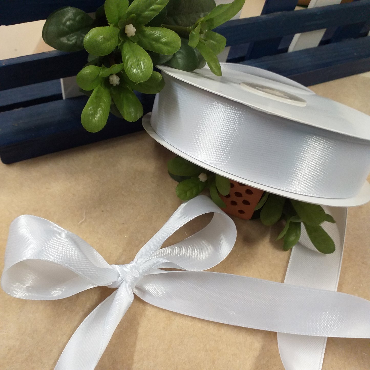 bianco 25 mm nastri decorativi raso stoffa per hobbistica lavoretti cucito creativo bomboniere addobbi Natale confezioni regalo packaging pasquali uova di cioccolato