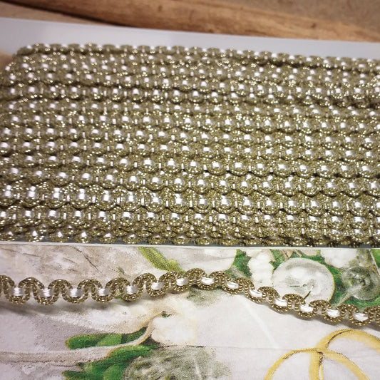 passamaneria natalizia rifiniture nastri decorativi raso bordo bianco bordura dorata di broccato ad uso cucito creativo bambole Natale angioletti decorazioni albero packaging vetrinistica hobbistica