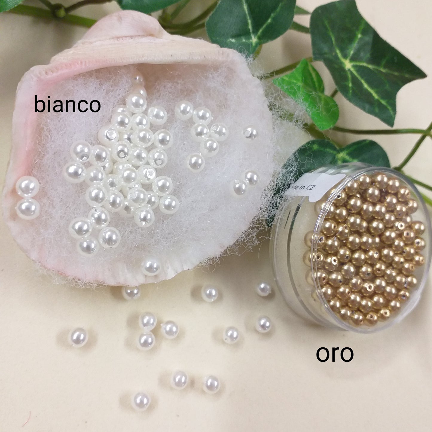 bianco oro negozio online vetrina perle per bigiotteria cerate piccole vetro colori perlati con foro uso fai da te collane gioielli bijoux ricamo abbigliamento moda decorazioni natale