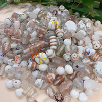 colori bianche trasparenti cristallo vendita sfuse a chilo perle miste colorate bigiotteria collane bijoux tipo veneziano murano decorate avventurina fiorellini