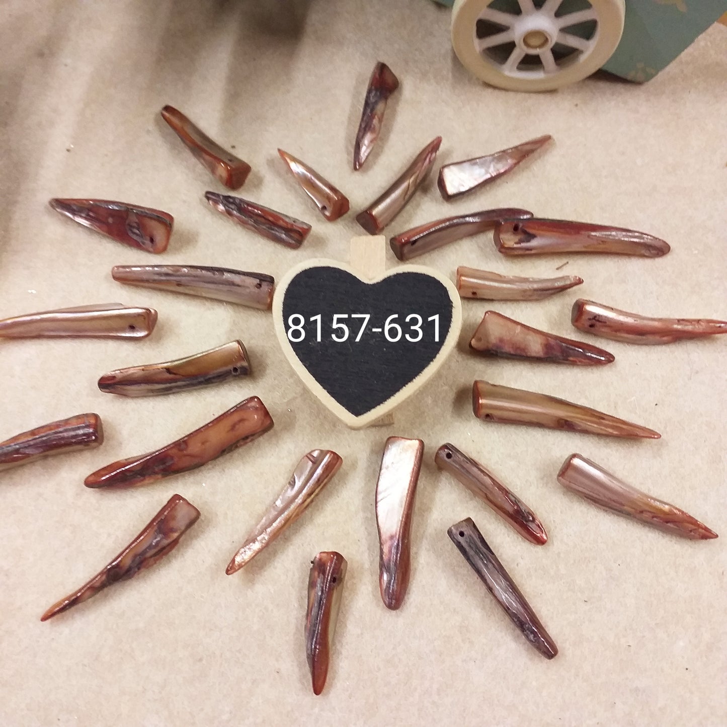marrone colore perline conchiglia ciondoli effetto madreperla rametti e charms per bijoux di bigiotteria gioielli di collane orecchini