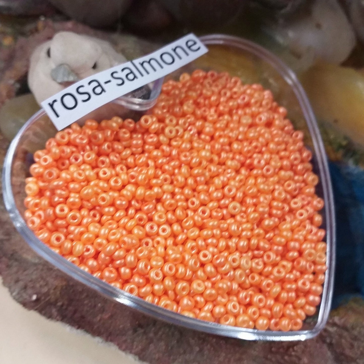 rosa salmone perline vetro perlato hobby conteria veneziana rocailles uso creare fiori di pesco con perle bijoux bigiotteria foglie alberi bonsai piantine natalizie e primavera pasquali