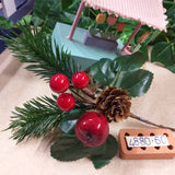 Bacche rosse grandi pino pigna mela foglie frutta artificiale decorazioni Natale vetrine casa bricolage bomboniere hobby creativi fai da te uso addobbi arts crafts materiali hobbistica chiudipacco regalo natalizio packaging