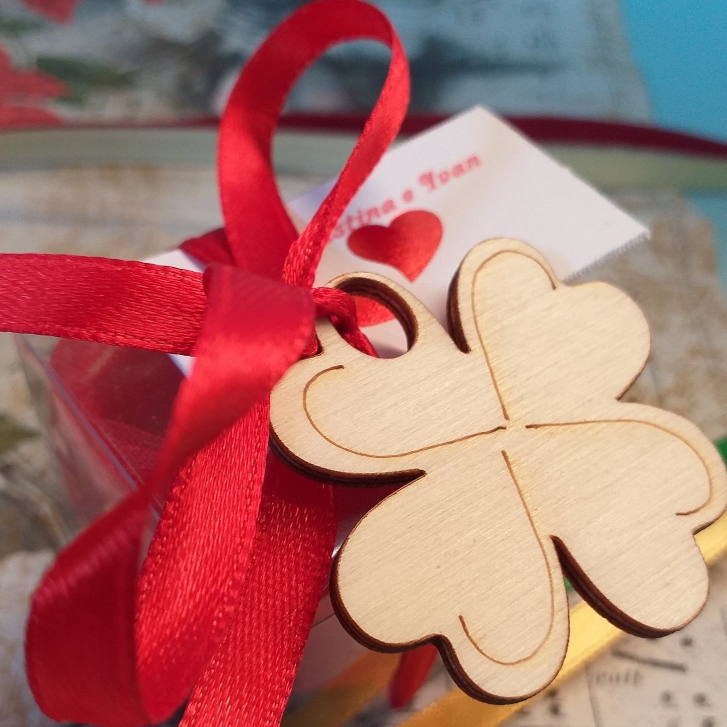 Quadrifoglio legno ciondolo portafortuna scatoline bomboniere segnaposto aprifesta matrimonio rosso laurea