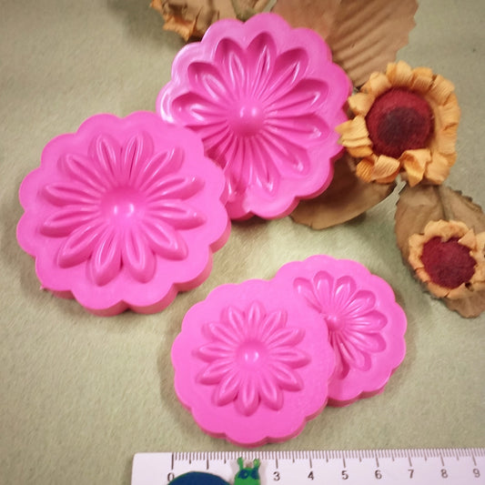 stampo per fiori girasole stafil 4 e 7 cm uso fai da te con fommy gomma crepla eva ecopelle tessuto termoformabile termomodellabile primette velluto creare composizioni floreali
