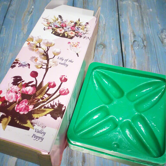 tulipani narciso mughetti idee composizioni fiori Natale formine stampi Renkalik fiori foglie uso per fommy gomma crepla creativa tessuto termomodellabile velluto primette ecopelle pasta francese