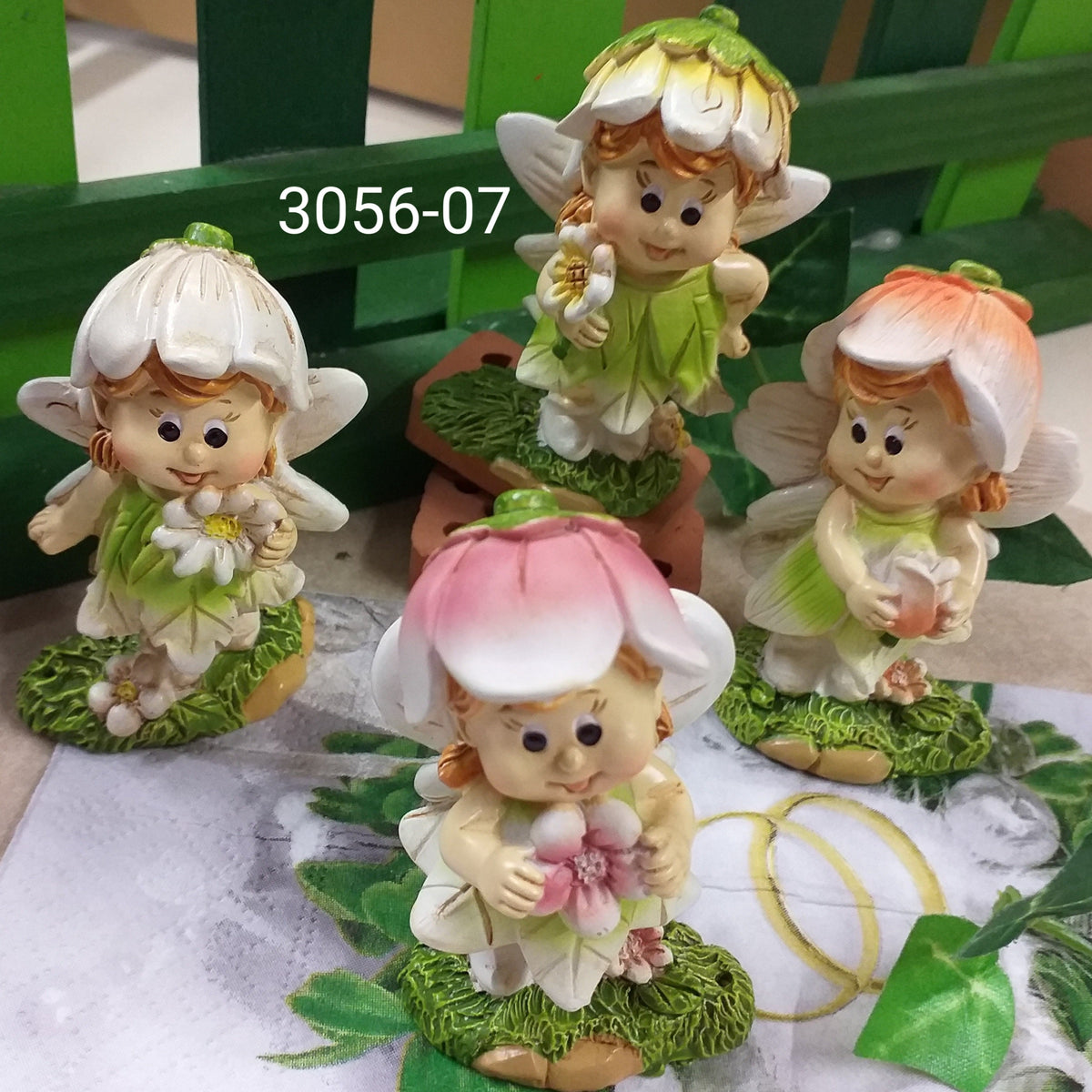 Fate elfi statuine bomboniere collezione personaggi bosco Pasqua –  hobbyshopbomboniere