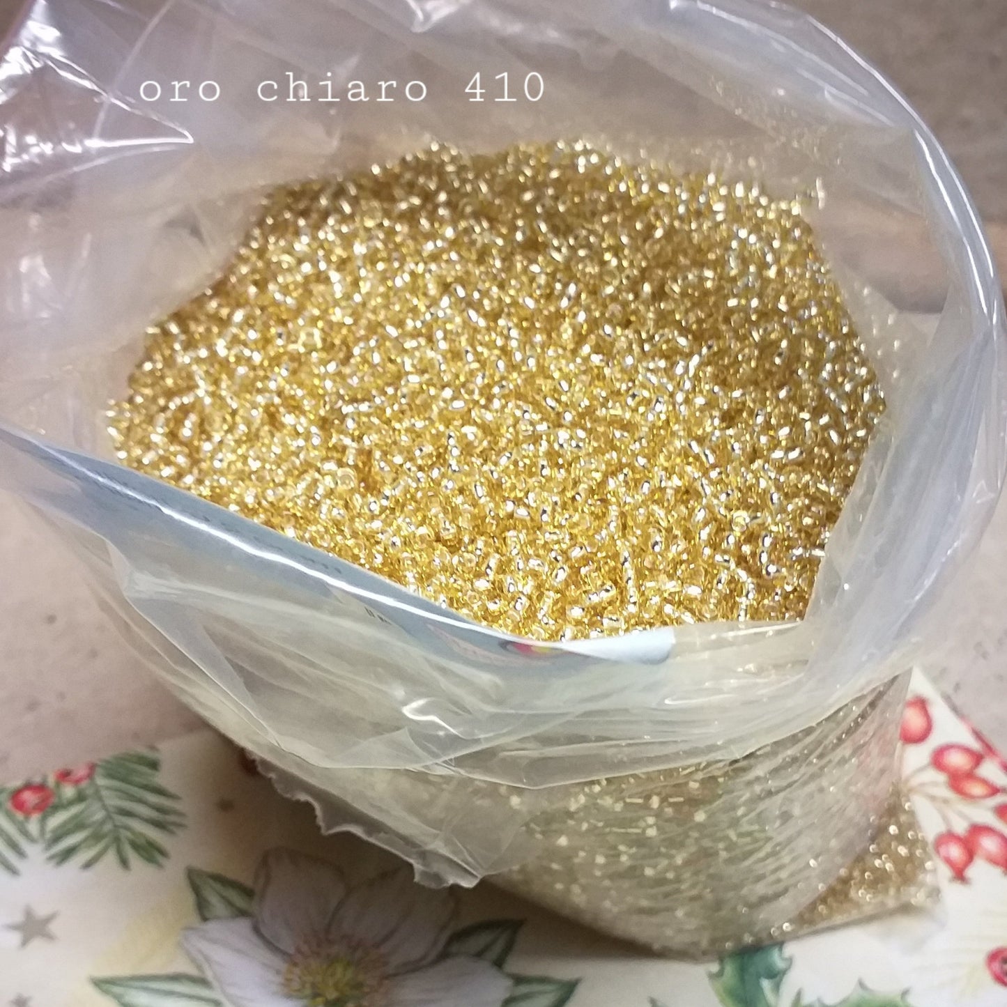 oro chiaro 410 vendita 500 grammi 1 chilogrammo sfuse a peso perline di vetro colorate hobby rocailles perle conteria tipo veneziano uso creazioni fiori bonsai bigiotteria
