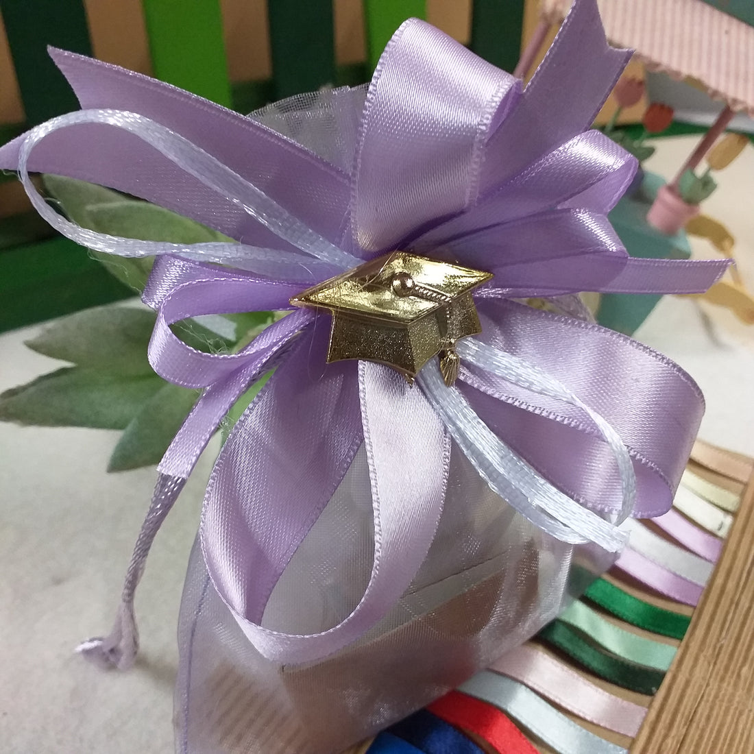 sacchettino lilla per le più belle bomboniere laurea eleganti chic italian confetti
