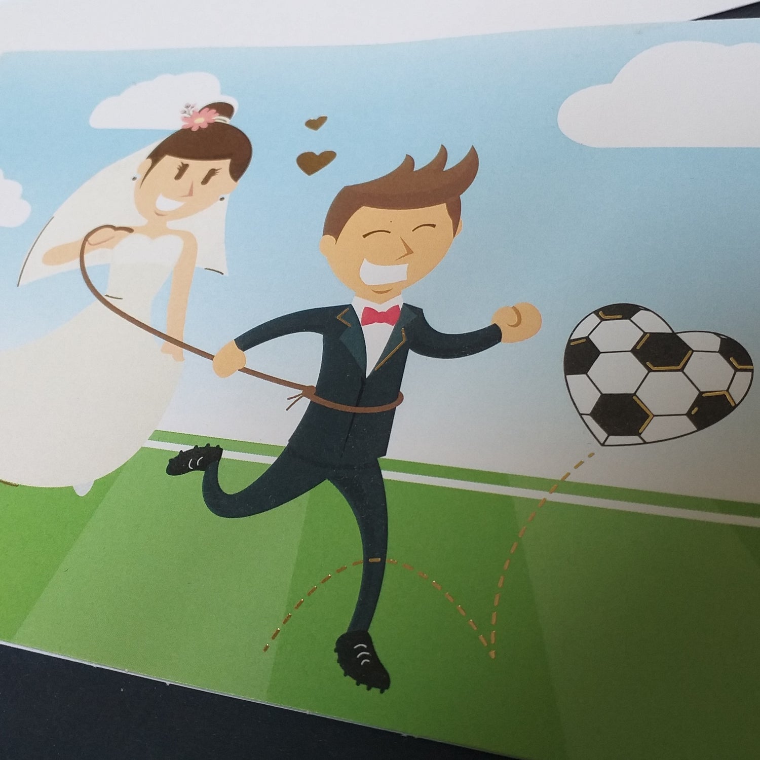 biglietto di inviti partecipazioni matrimonio tema calcio sposi cuore pallone