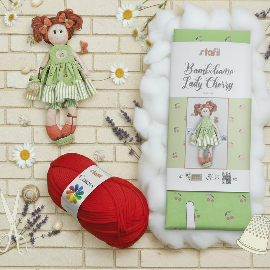 lana per capelli ovatta da imbottitura pannello bamboliamo stafil lady cherry verde con cotonina stoffa ciliegie tessuto stampato disegnato per cucito creativo bambola di pezza pigotta fai da te da cucire a mano o macchina