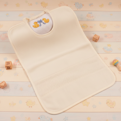 bavaglia ecrù da ricamare a mezzo punto croce pulcini fiocco per corredino bebè neonato prima infanzia