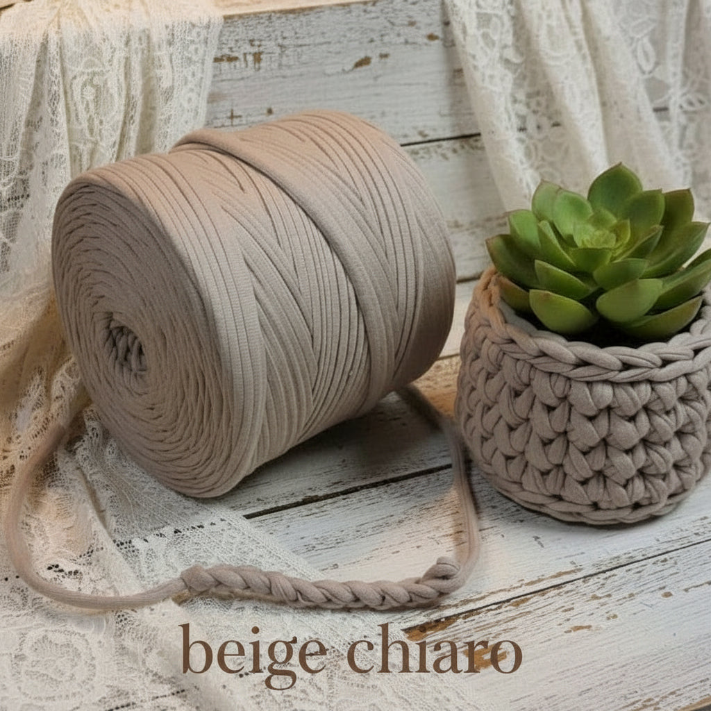beige chiaro cucirini tre stelle wiggly fettuccia borse uncinetto filato cotone elastico crochet bag clutch progetti pochette borsette da sera cerimonia natalizie cestini
