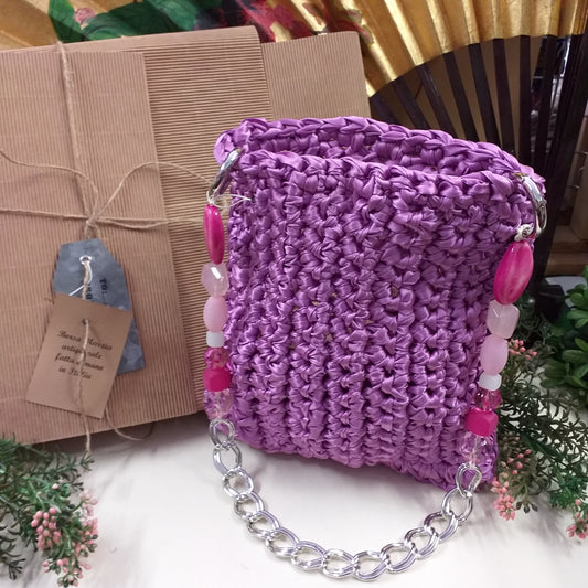 borsa artigianale di fettuccia raso nastro fatta a mano uncinetto crochet Italia pochette cerimonia giorno sera matrimonio manico gioiello perle catena fucsia petunia fashion moda estate