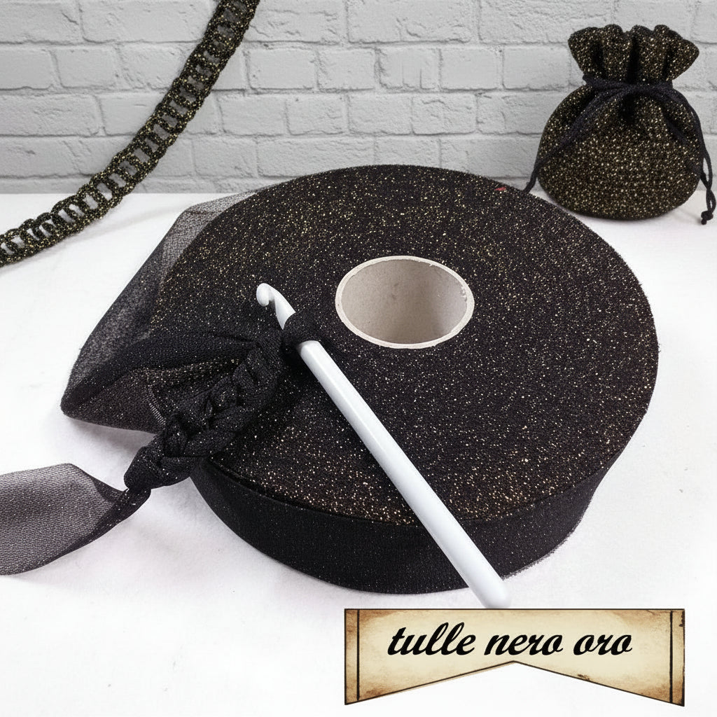 lustrini tulle nero oro vetrina feste matrimonio lurex lamè fettuccia lycra elasticizzata glitterata brillantinata per uncinetto borse cestini packaging regalo eleganti borsette clutch bags
