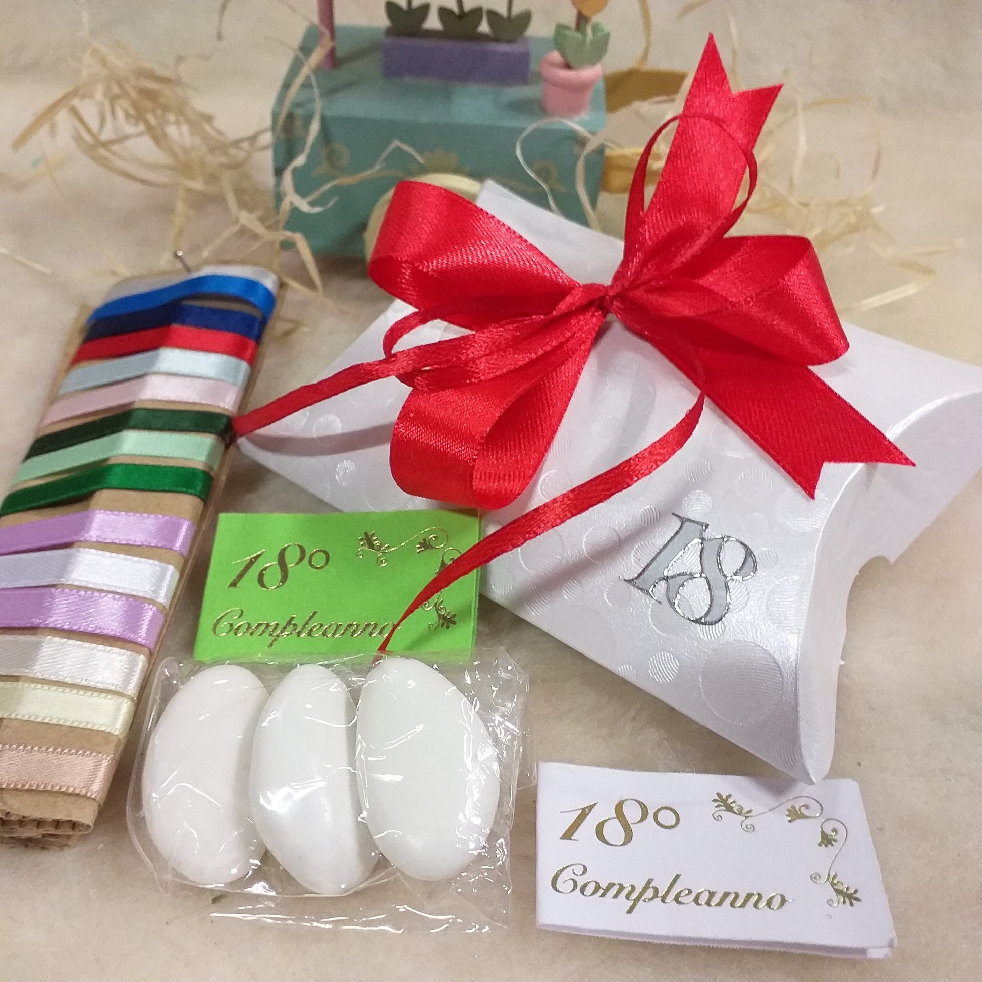 1 Pezzo Cartellini o Adesivi per bomboniere personalizzati, Orso 1 Pezzo Cartellini o Adesivi per bomboniere personalizzati, Orso