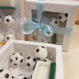 allestimento porta campo da calcio candela palloni bomboniere sport confezionate confetti italiani nastro colori squadre uso ricordini Comunione Cresima 18 anni laurea eventi