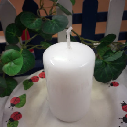 cera bianca tedesca shop online forma cilindrica candela moccolo cero da decorare fai da te per composizioni floreali centrotavola corona avvento natale packaging idea regalo vetrinistica con fiori