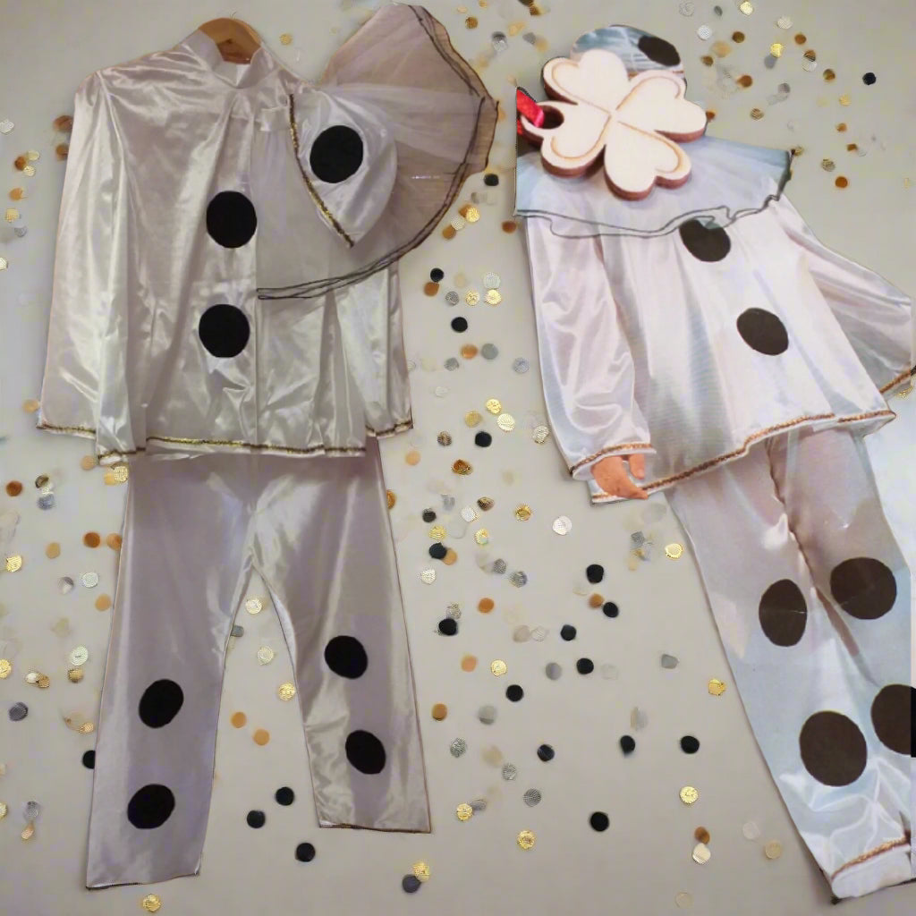 costume di Carnevale bambini abito Pierrot bianco pois nero giacca pantalone mantellina tulle berretto