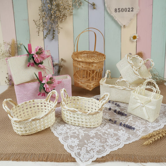 mini cestini piccoli per bomboniere portaconfetti confezionamento packaging di juta corda rafia vimini borsina sportina per decorazioni hobby fai da te confezionare regalini pasquali e confetti
