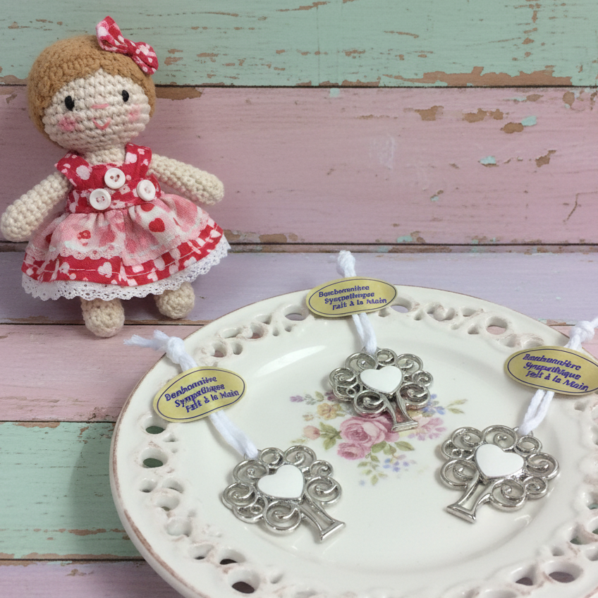 6 pz cuore juta panna con biadesivo segnaposto chiudipacco decorazione bombonie
