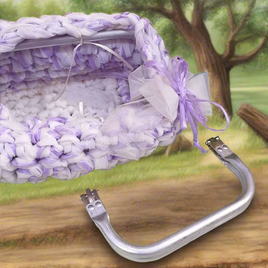 come fissare chiusura ad arco rettangolare a molla a scomparsa clic clac per clutch bag crochet pochette borse uncinetto da cerimonia in fettuccia e rafia lilla bianco