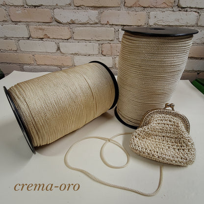 crema/oro borsetta con catenella nappina pochette tripolino thai cordino lurex brillantinato lamè glitter per bijoux borse uncinetto progetti amigurumi crochet cordoncino bags luccicanti dorate clutch sera cerimonia