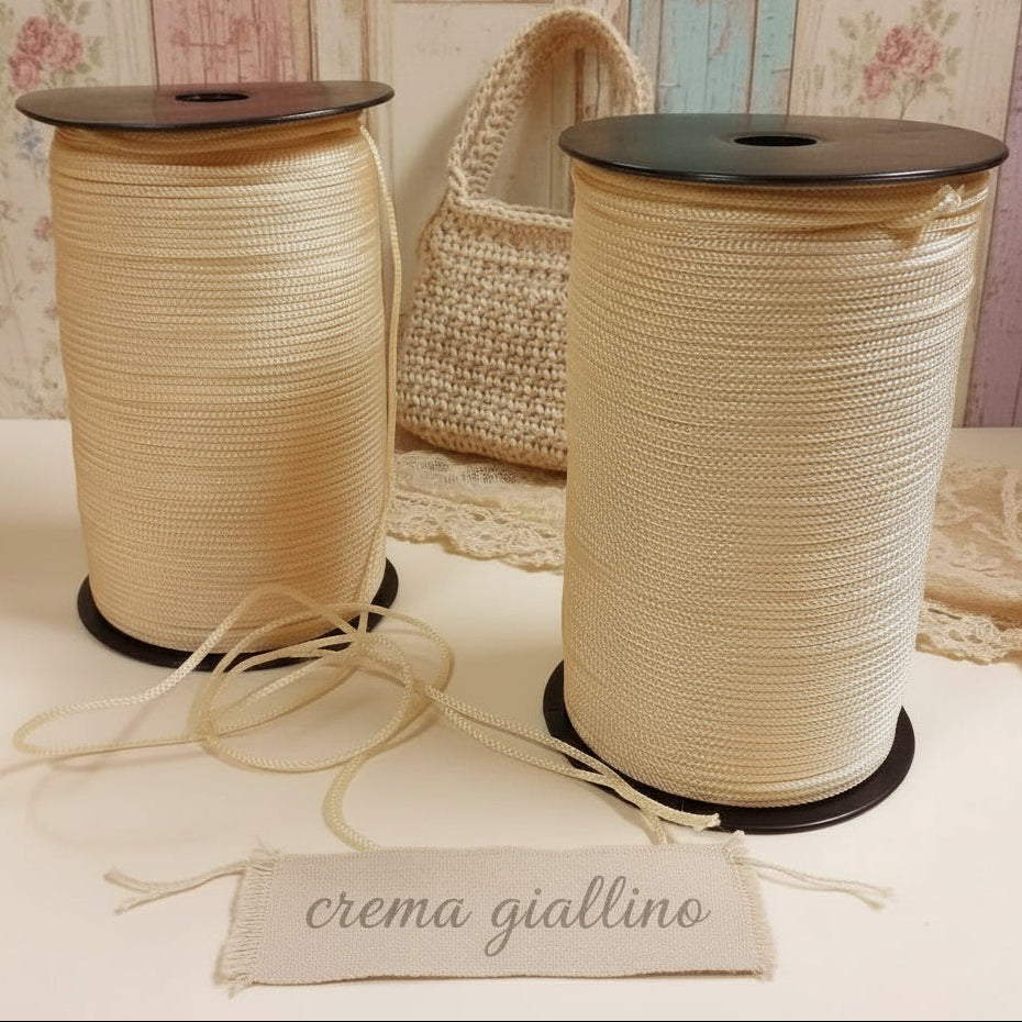 crema giallino tripolino cordino thai cordoncino borse uncinetto ferri maglia stafil uso pochette clutch bags cerimonia sera ciabatte corda cappelli 