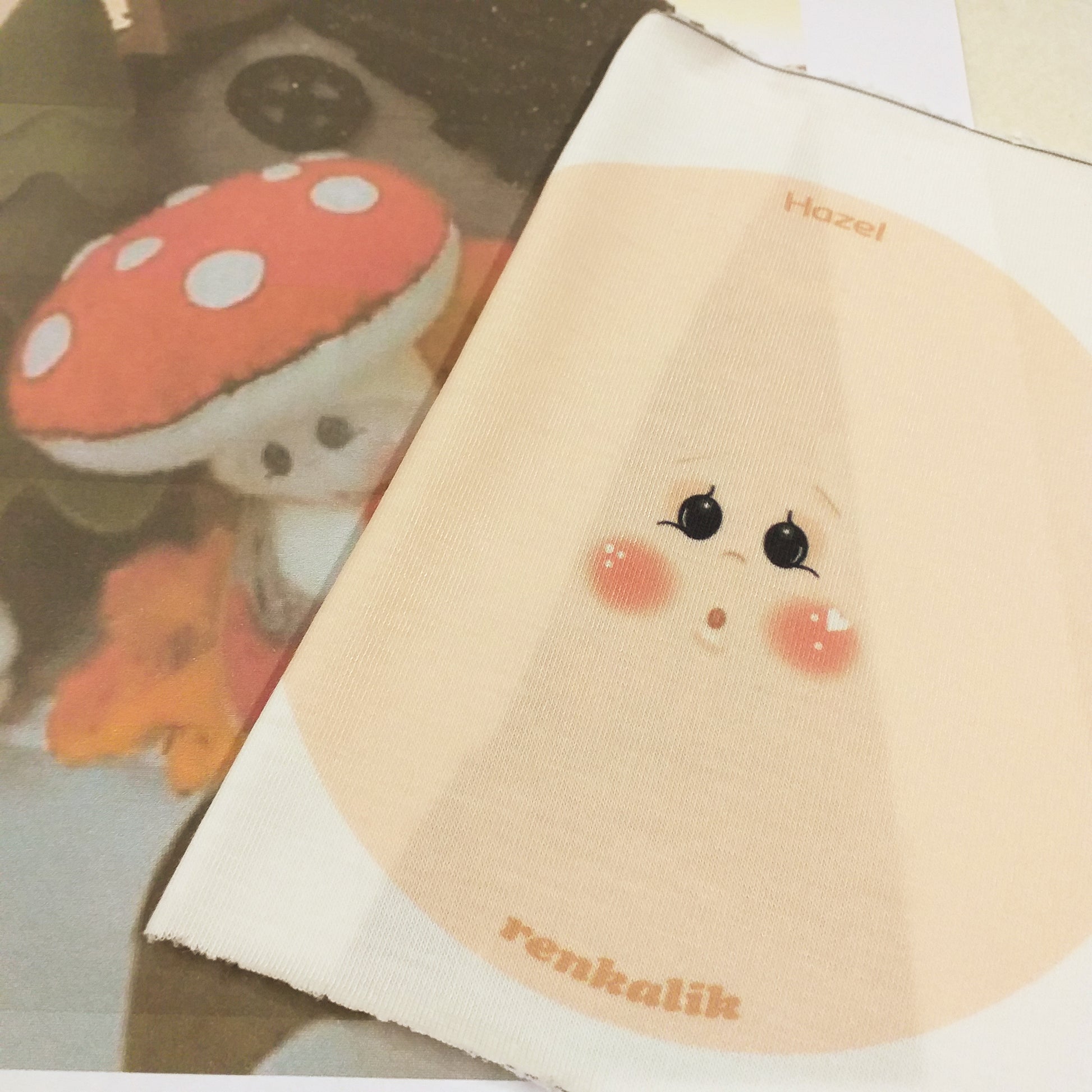 Hazel funghetta faccina maglina tela toile visi tessuto stampato dipinto disegnato Renkalik bambole uso creare testine pigottine bamboline di stoffa angioletti natalizi di pezza