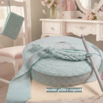 menta glitter argento lustrini lurex lamè fettuccia lycra elasticizzata glitterata brillantinata per uncinetto borse cestini packaging regalo eleganti borsette clutch bags