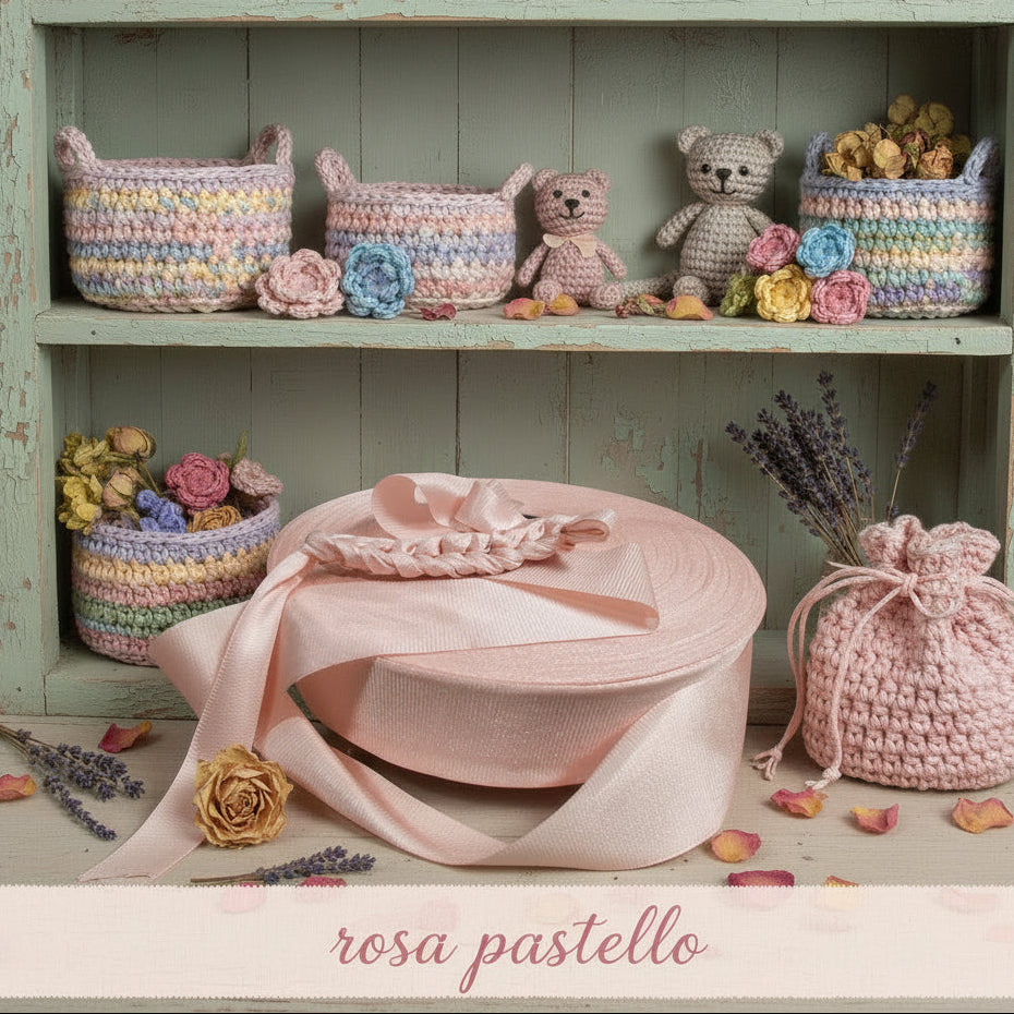 rosa pastello shop fettuccia maglina stafil jersey borse cestini tappeti uncinetto scaldacollo collane pochette clutch bags abbigliamento moda