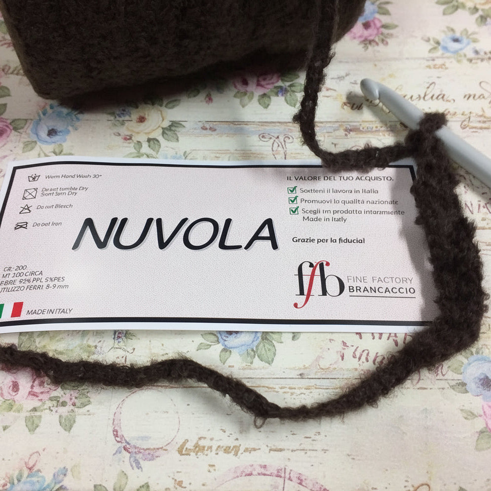FFB brancaccio, Nuvola, fettuccia di lana teddy marrone filato italiano uso borse uncinetto cappelli berretti scaldacollo guanti stole gilet