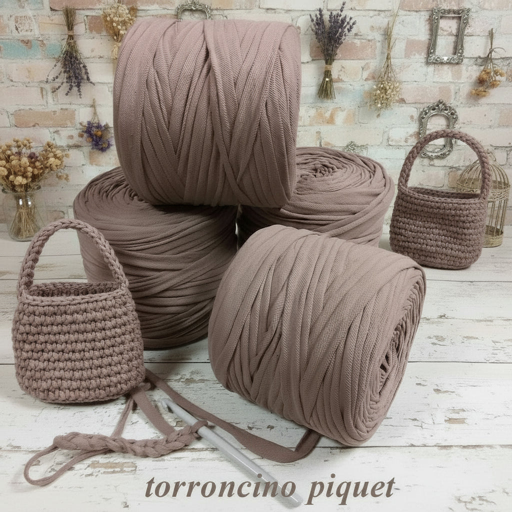 torroncino piquet Stafil Noodles rotolo fettuccia uncinetto borse elastica cotone uso pochette clutch bags cestini natalizi culle neonati pelosetti abbigliamento inverno scaldacollo collane