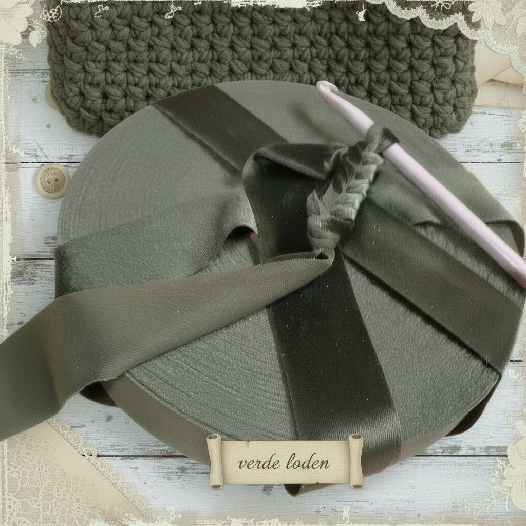 maglina verde loden velvet crochet fettuccia velluto per borse uncinetto pizza per clutch bags pochette cerimonia matrimonio eleganti borsette