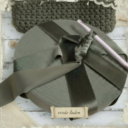 maglina verde loden velvet crochet fettuccia velluto per borse uncinetto pizza per clutch bags pochette cerimonia matrimonio eleganti borsette