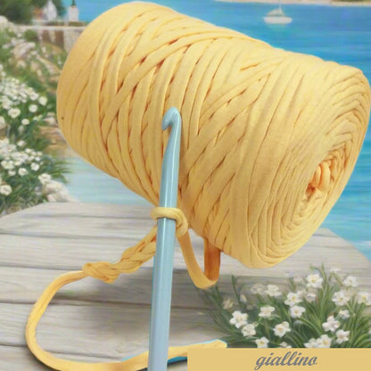 giallino chiaro 119927 elastix Noodles yarn t-shirt garn fettuccia stafil elastico cotone stretch uso borse uncinetto cestini tappeti cuscini collane culle porta enfant addobbi fiocco clutch bags oggetti nascita moda mare abbigliamento