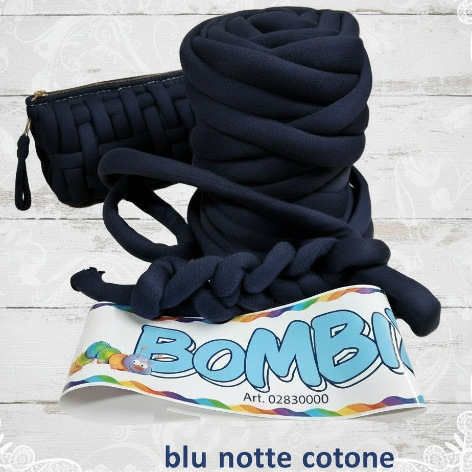 articolo 02830000 blu ottanio Bombix Cucirini Tre Stelle fettuccia ripiena imbottitura ovatta marshmallow filato borse gigante grosso spesso imbottito chunky bags tubolare intrecciare a mano senza uncinetto pochette shopper cuscini tappeti