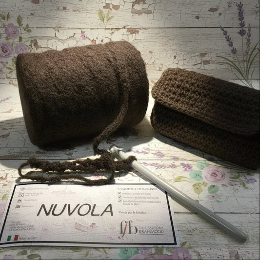 FFb Brancaccio made in Italy, Nuvola fettuccia di lana teddy marrone filato italiano uso borse uncinetto cappelli berretti scaldacollo guanti stole gilet