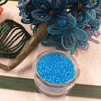 azzurro iridato celeste aste di sostegno per gambi dei fiori di perline ortensia con fiorellini piccoli di conteria rocailles perle di vetro veneziane