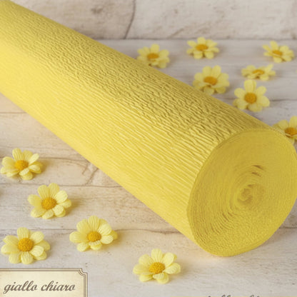 giallo chiaro shop online vendita a rotoli carta crespa pesante 180 g colorata per realizzare composizioni di fiori grandi giganti decorazioni packaging allestimenti vetrine centrotavola fioristi pasquali