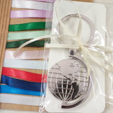 idea packaging confezione regalo portachiavi con sacchetto plastica cellophane trasparente nastrino colorato