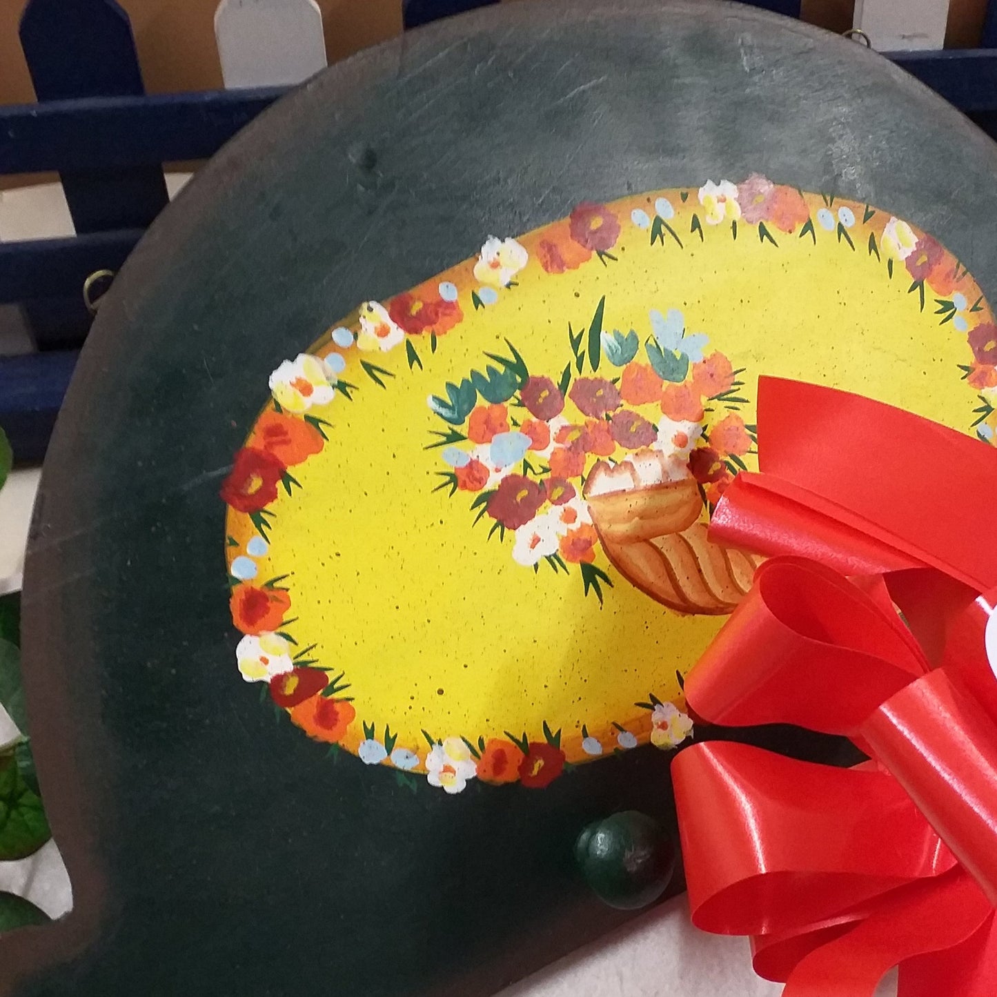 appendino legno 4 posti grande verde inglese decorazione fiori cornucopia portafortuna idea regalo confezione fiocco san valentino cupido frecce cuoricini