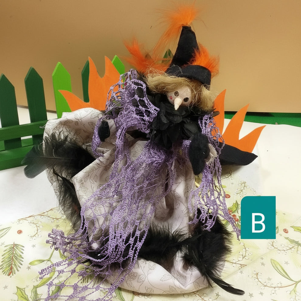 Disegno di Strega di Halloween a colori per bambini
