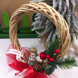 angioletto con candelina ghirlanda coroncina fuoriporta Natale idea regalo angelo nastro buone feste composizione pino bacche rosse pigna