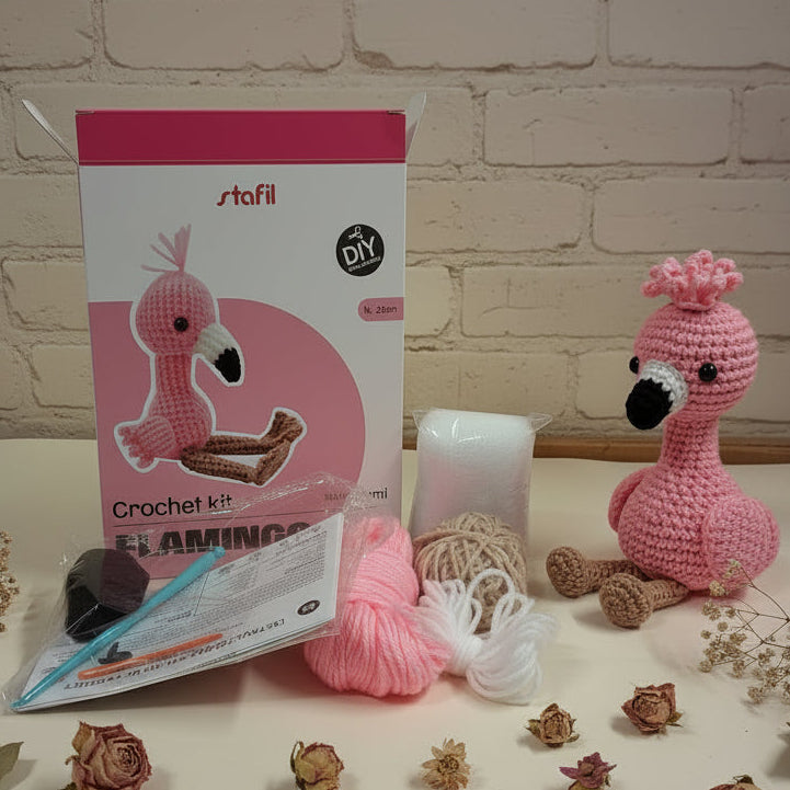 materiale e istruzioni per amigurumi flamingo fenicottero rosa kit uncinetto stafil per sferruzzare bambola di pupazzo animale con filato sintetico