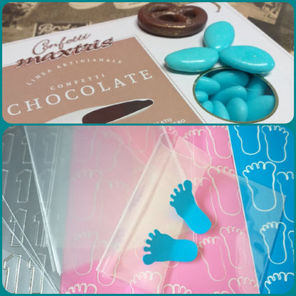 colore celeste azzurro kit confettata Battesimo nascita bimba bimbo sacchetti bustine trasparenti piedini orme numero 1 confetti cioccolato