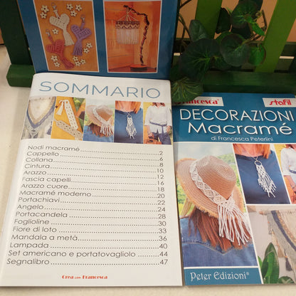 sommario e retro manuale libretto Macramé Francesca Peterlini pack corda Stafil accessori foto tutorial cordino e cordoncino nodi tessitura cuoricino portachiavi cappello collana cintura arazzo wall hanging lampada