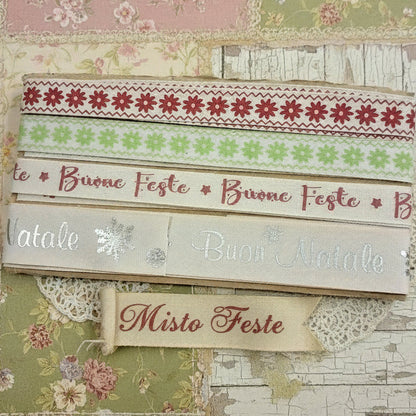 misto feste fantasia assortimento nastri colorati uso confezionamento pacchi regalo addobbi decorazioni di stoffa e tessuto bomboniere regali buone feste buon natale fiorellini