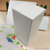 scatole bianche strette rettangolari porta bomboniere fai da te confezionare oggetti in contenitori grandi alti di cartoncino uso packaging confezione articoli regalo